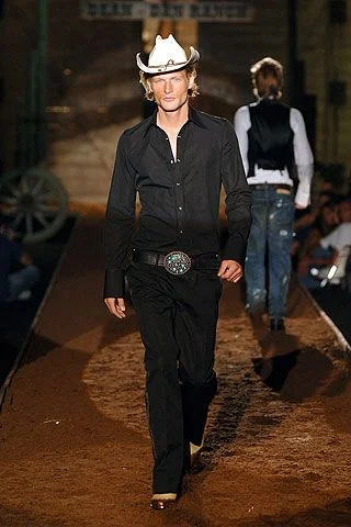 Look 37